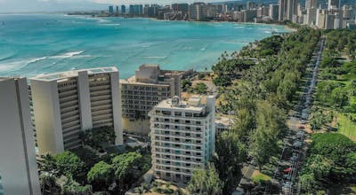 Lotus Honolulu at Diamond Head
