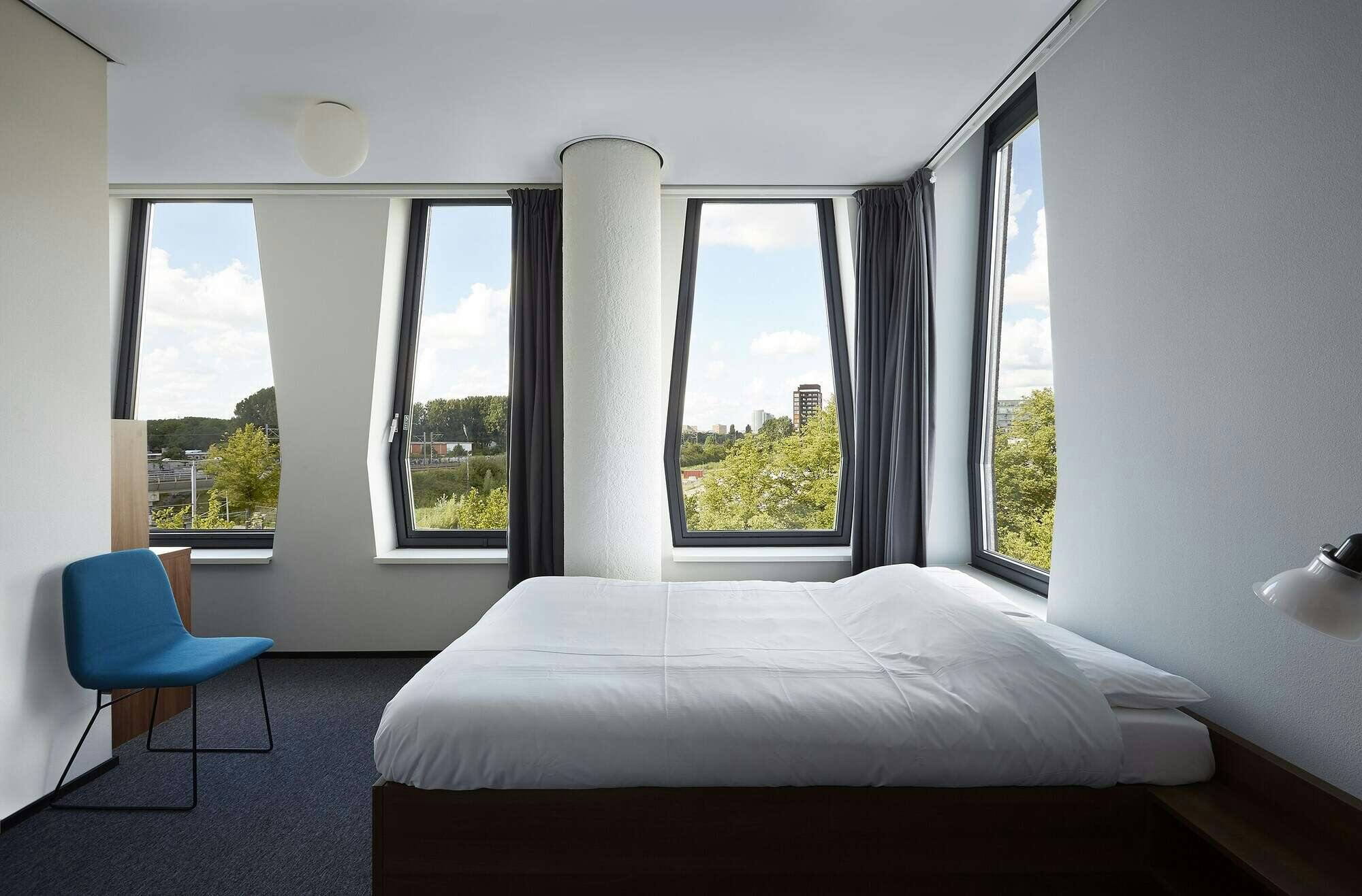 Hotel The Social Hub Amsterdam West 3* photo 1