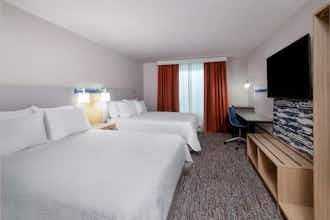 Hotel Garner Hotel Liberty Lake By Ihg photo 1