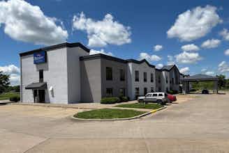 Hotel Baymont By Wyndham Marion photo 5