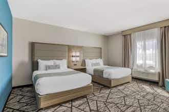 Hotel Best Western Plus Mid County photo 5