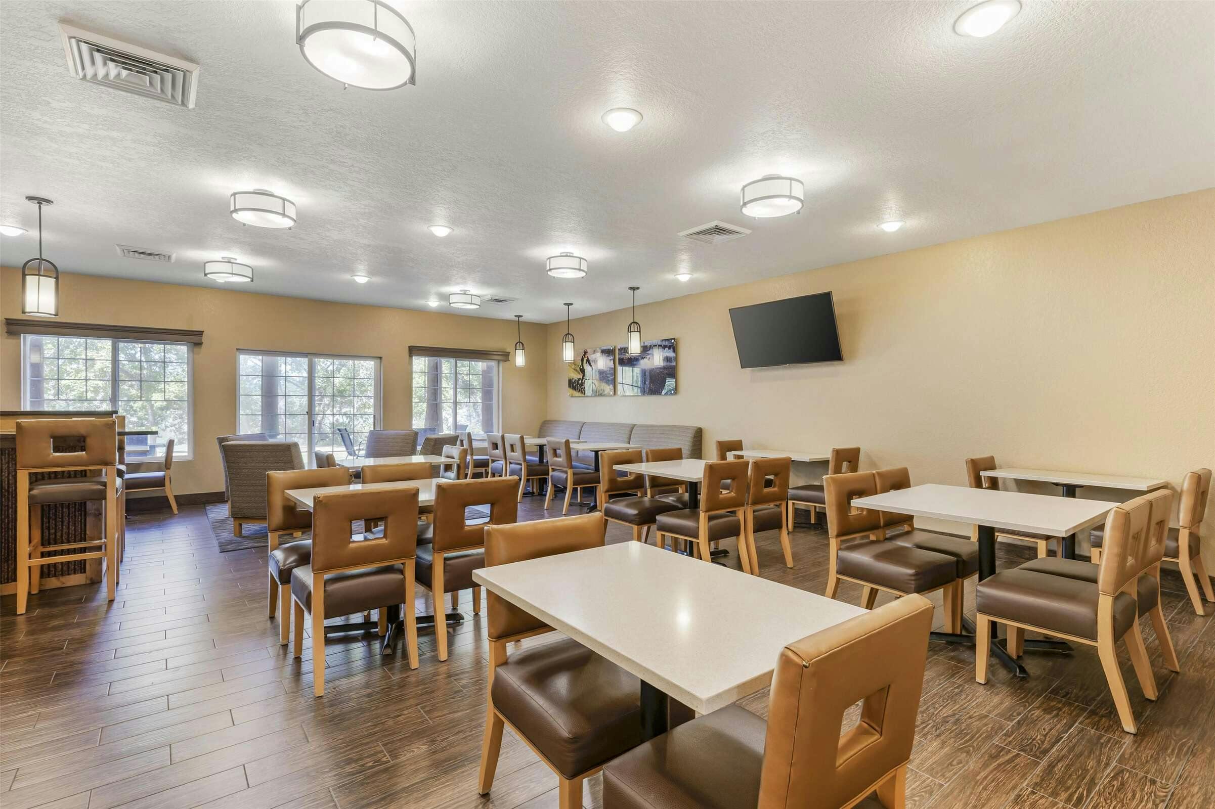 Hotel Best Western Plus Riverfront Hotel And Suites photo 4