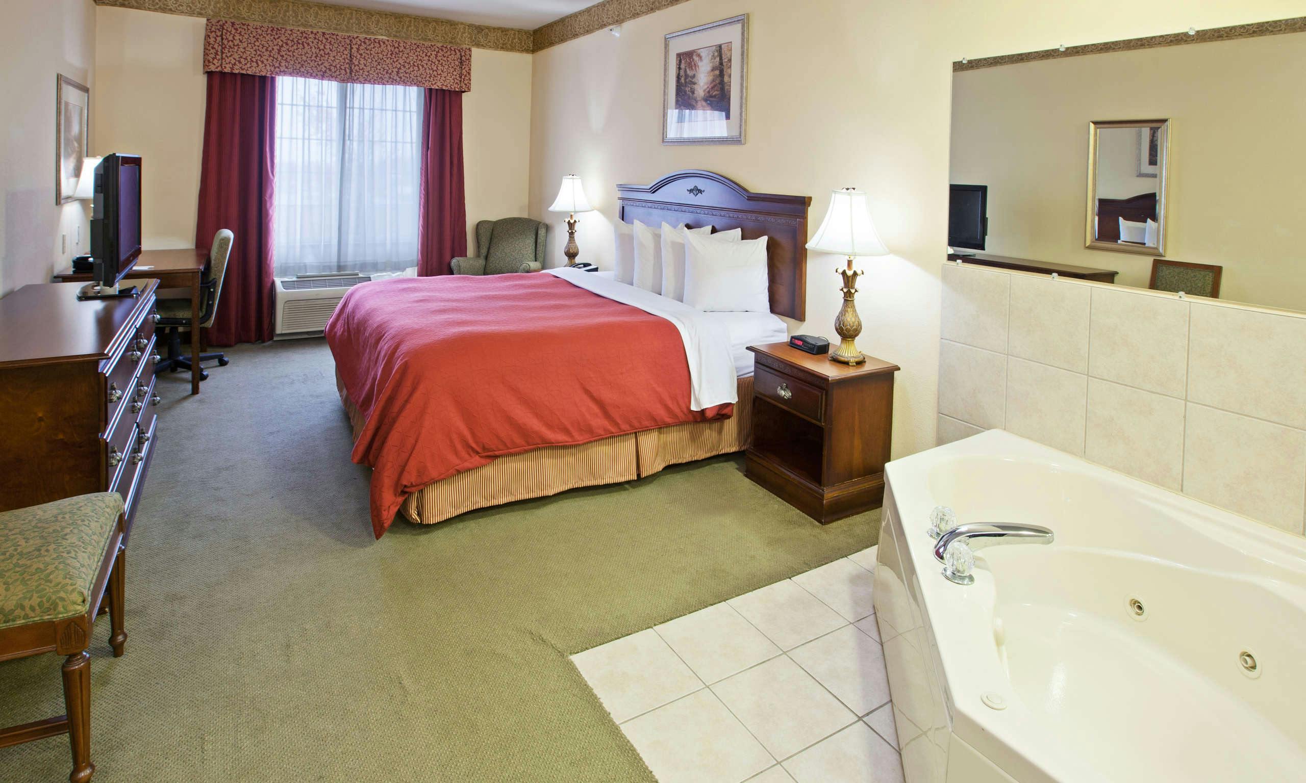 Last Minute Hotel Deals In Austintown Hoteltonight