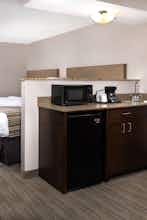 Hotel Country Inn & Suites by Radisson, Portland International Airport, OR photo 5