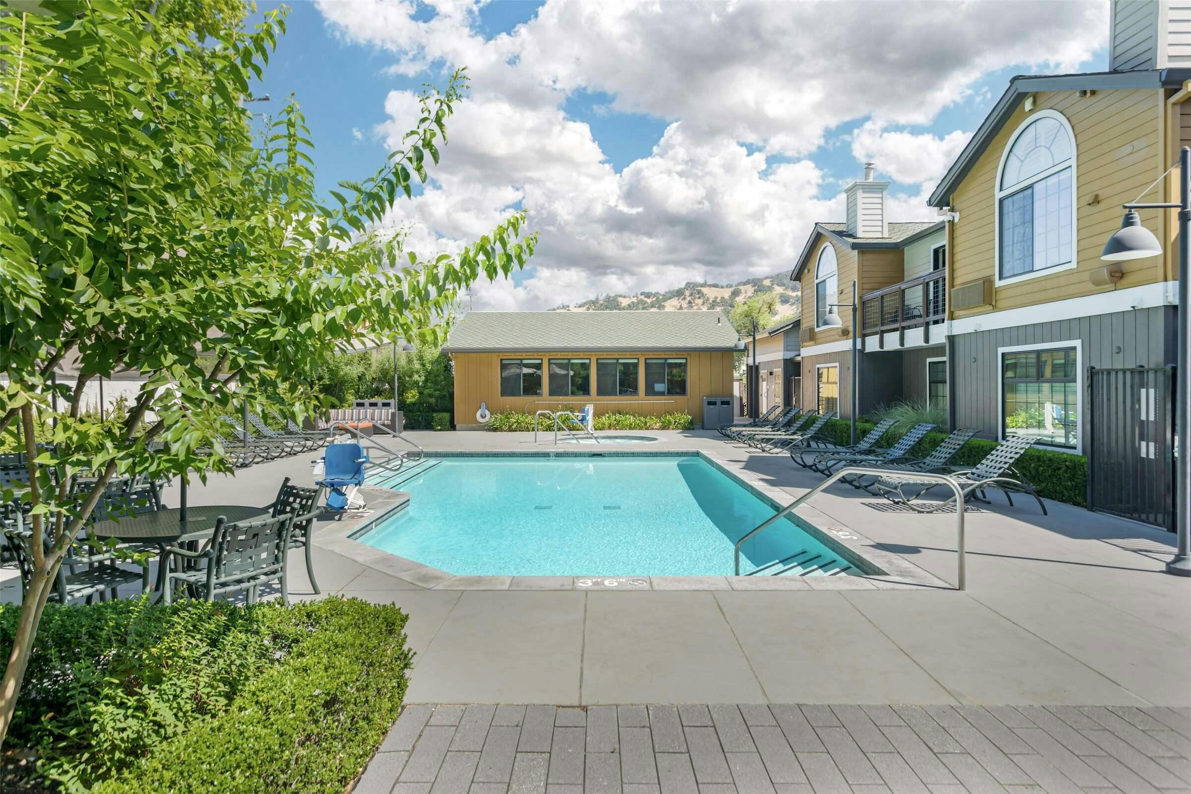 Hotel Best Western Plus Stevenson Manor photo 1