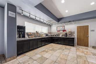 Hotel Best Western Plus Sand Bass Inn & Suites photo 4