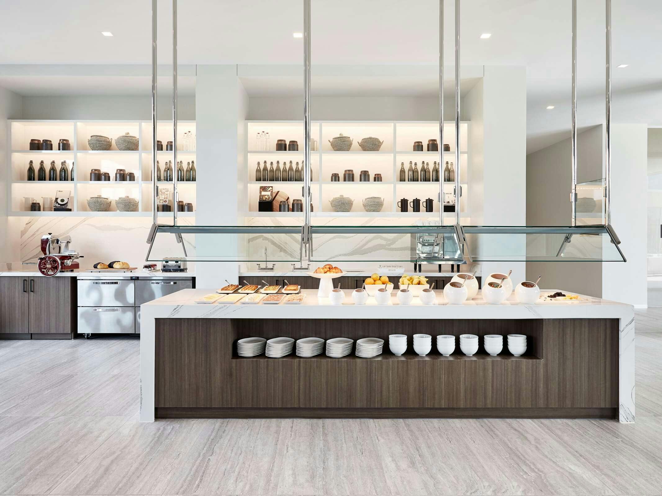 Hotel AC Hotel by Marriott Phoenix Biltmore photo 4