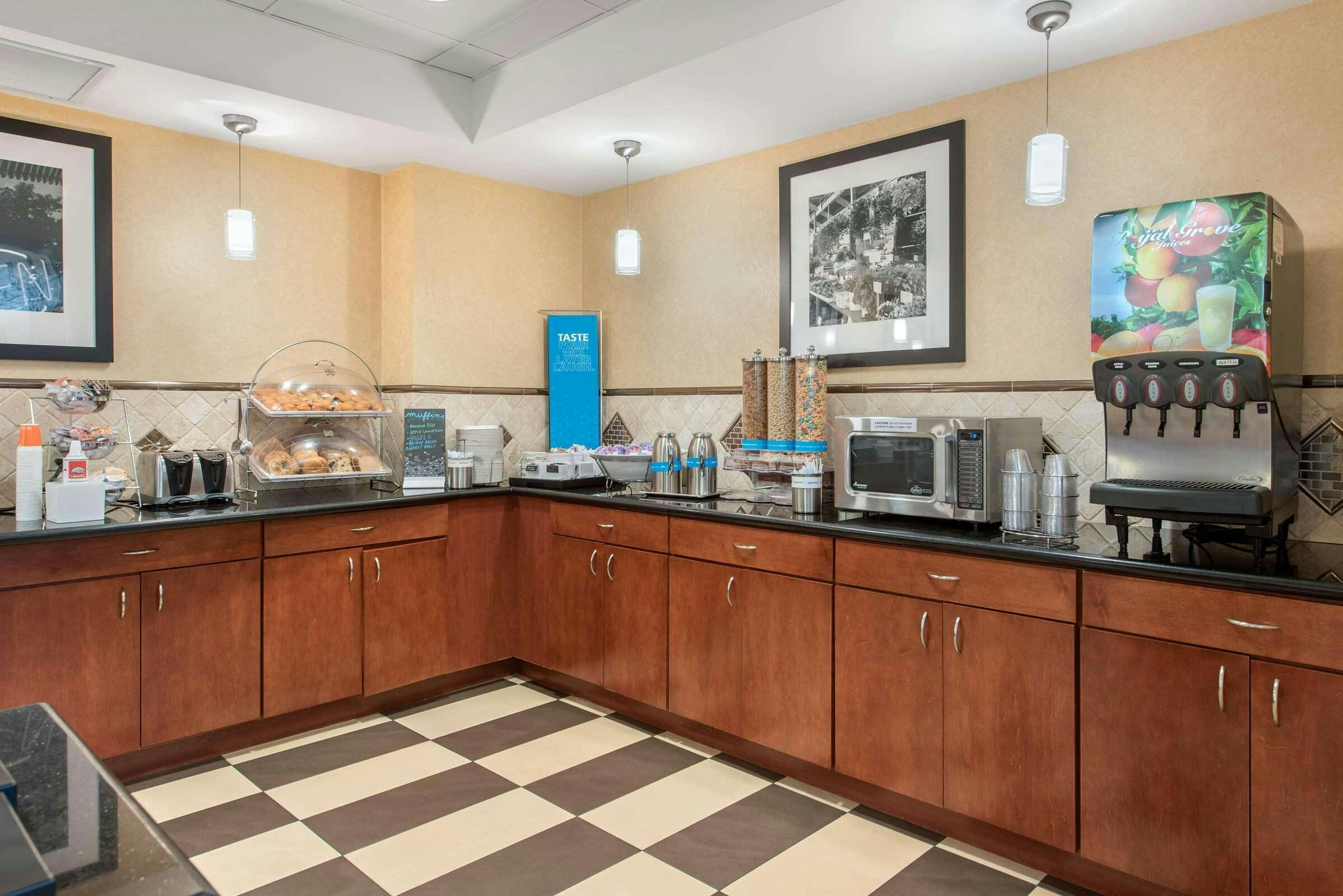 Hotel Hampton Inn And Suites Arcata photo 5