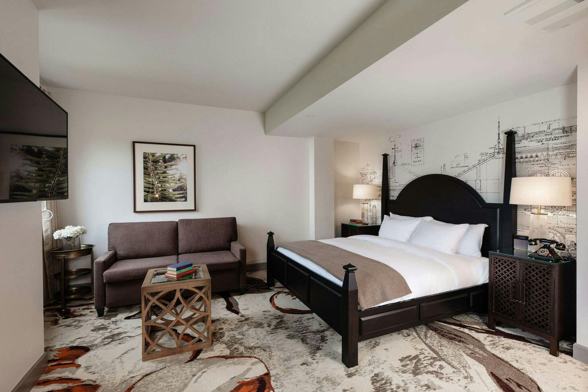 Hotel The Lodge at St. Edward Park photo 3