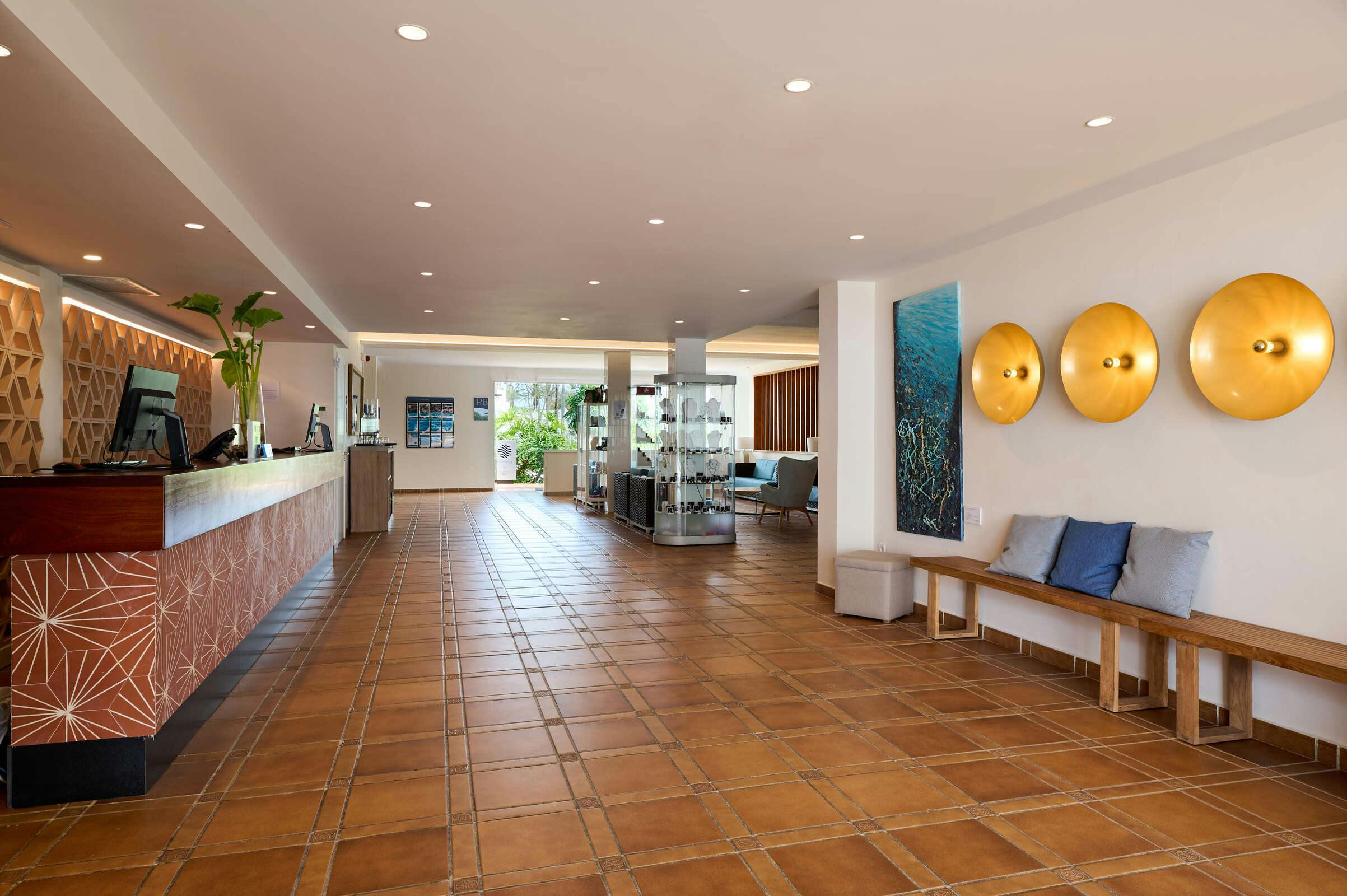 Hotel PortBlue Salgar photo 5