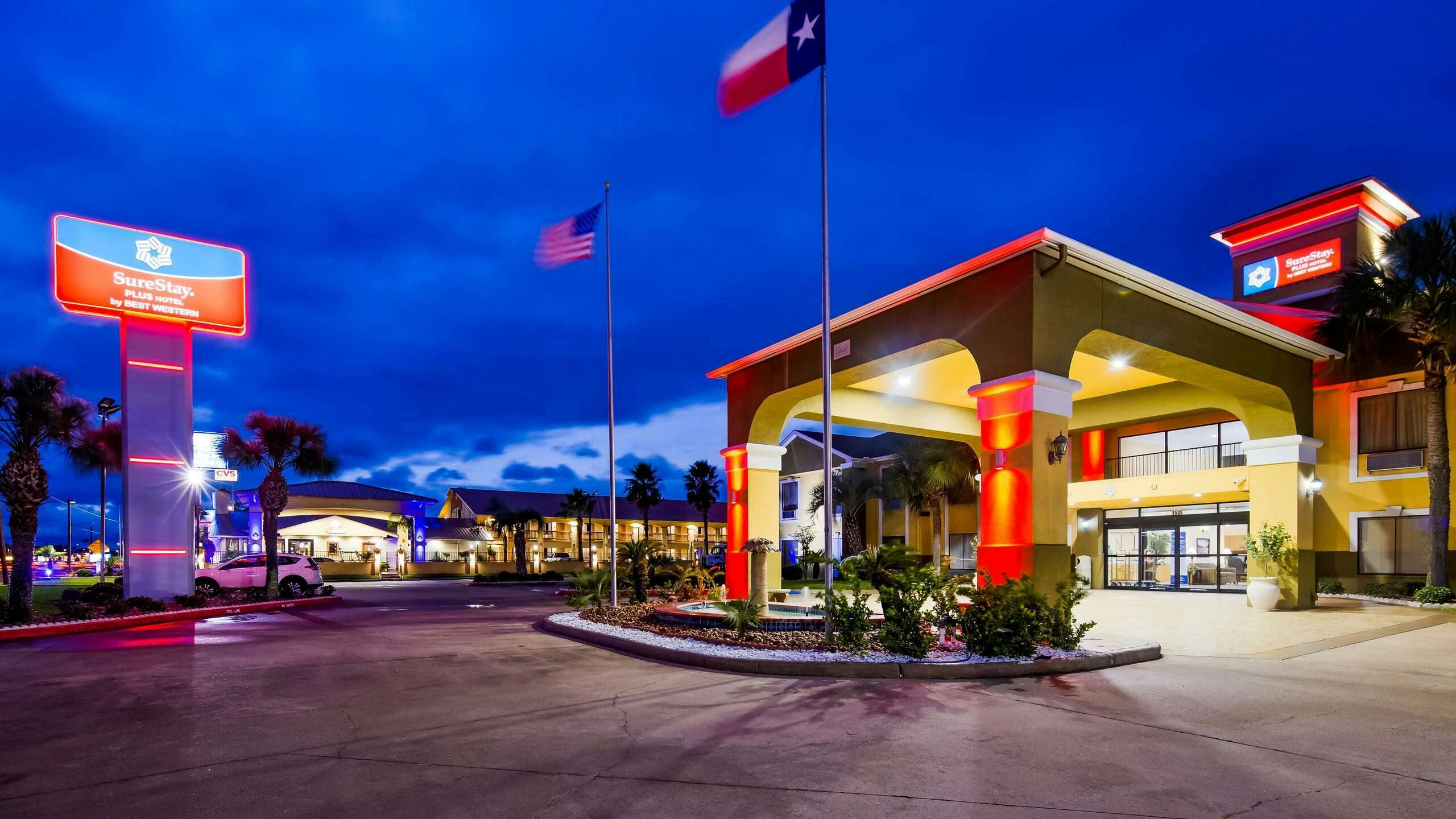 Sure Stay Plus Hotel By Best Western Alvin