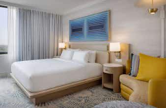 Hotel The Highland Dallas, Curio Collection by Hilton photo 1