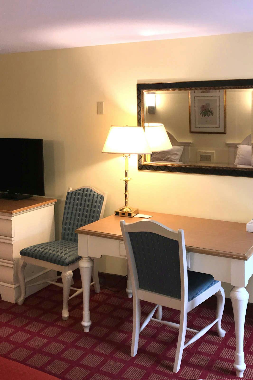 Hotel Captains Quarters Motel & Conference Center photo 3