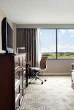 Hotel Hilton East Brunswick Hotel And Executive Meeting Center photo 5