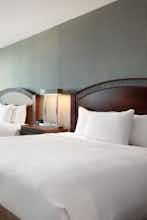Hotel Hilton East Brunswick Hotel And Executive Meeting Center photo 4