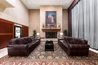 Hotel Wyndham Riverfront Little Rock photo 2