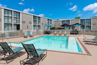 Hotel Wyndham Riverfront Little Rock photo 4