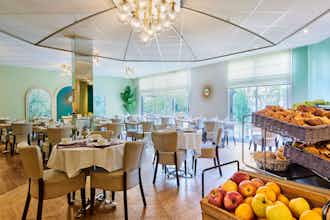 Hotel Hotel Charlemagne By Happyculture photo 2