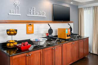 Hotel Hampton Inn Bonita Springs/Naples photo 5