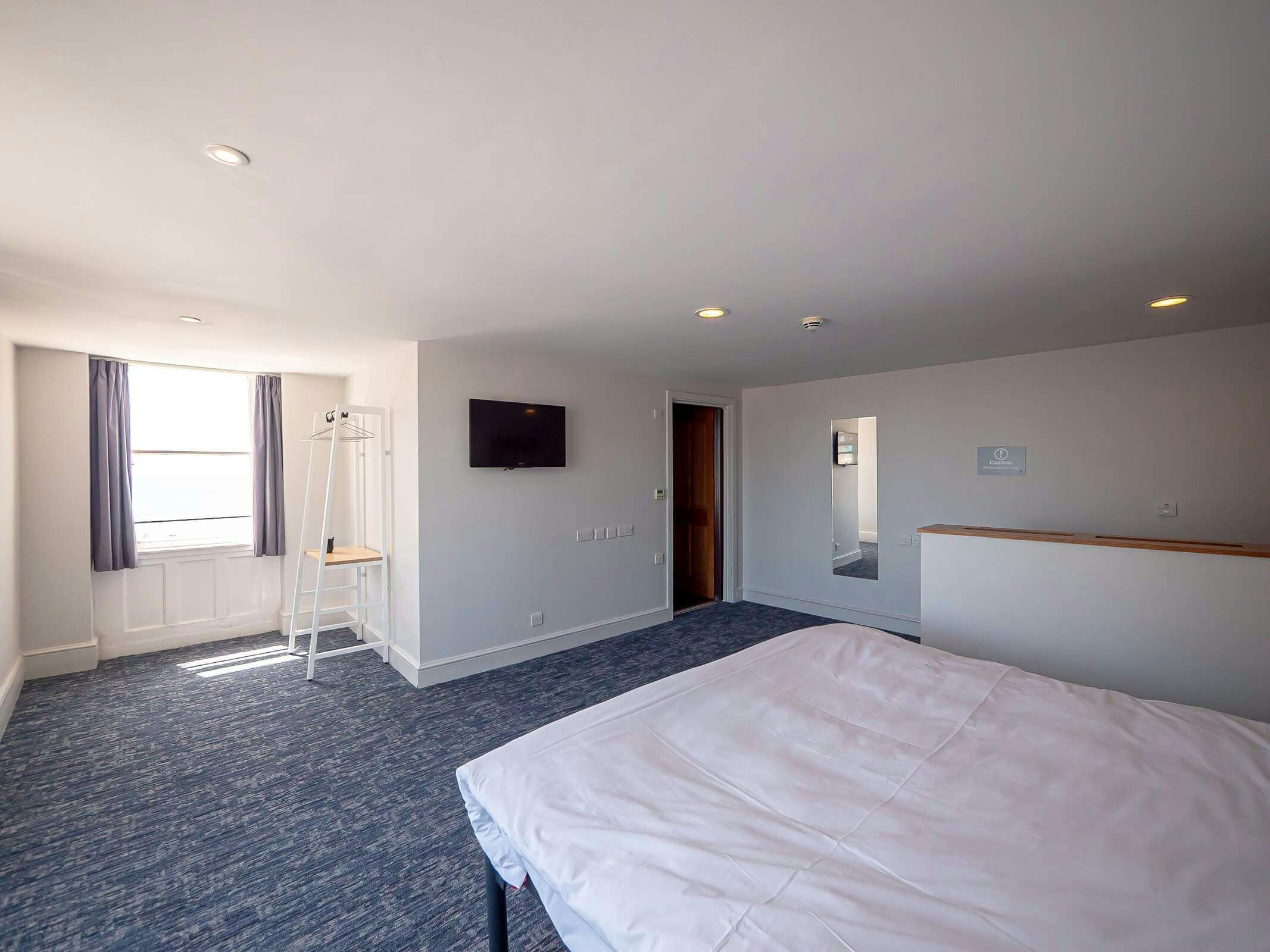 Hotel a&o Brighton Beach photo 1