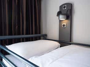 Hotel a&o Brighton Beach photo 4