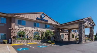 Best Western University Inn & Suites