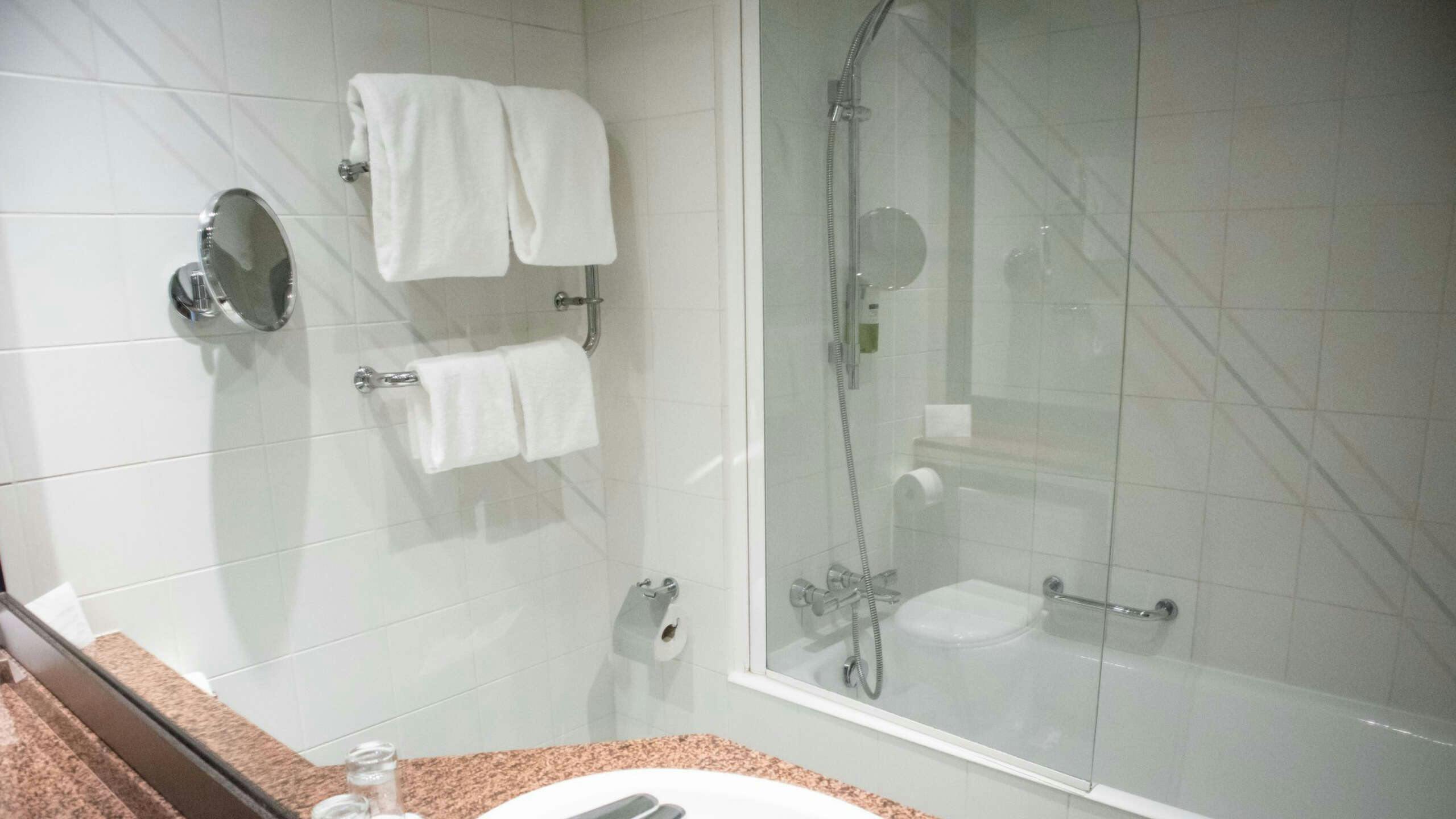 Hotel a&o Brussel Centrum photo 5