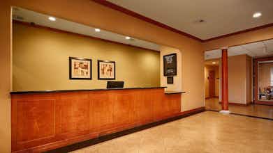 Hotel Best Western Cleveland Inn & Suites photo 3