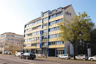 Hotel a&o München Laim photo 3