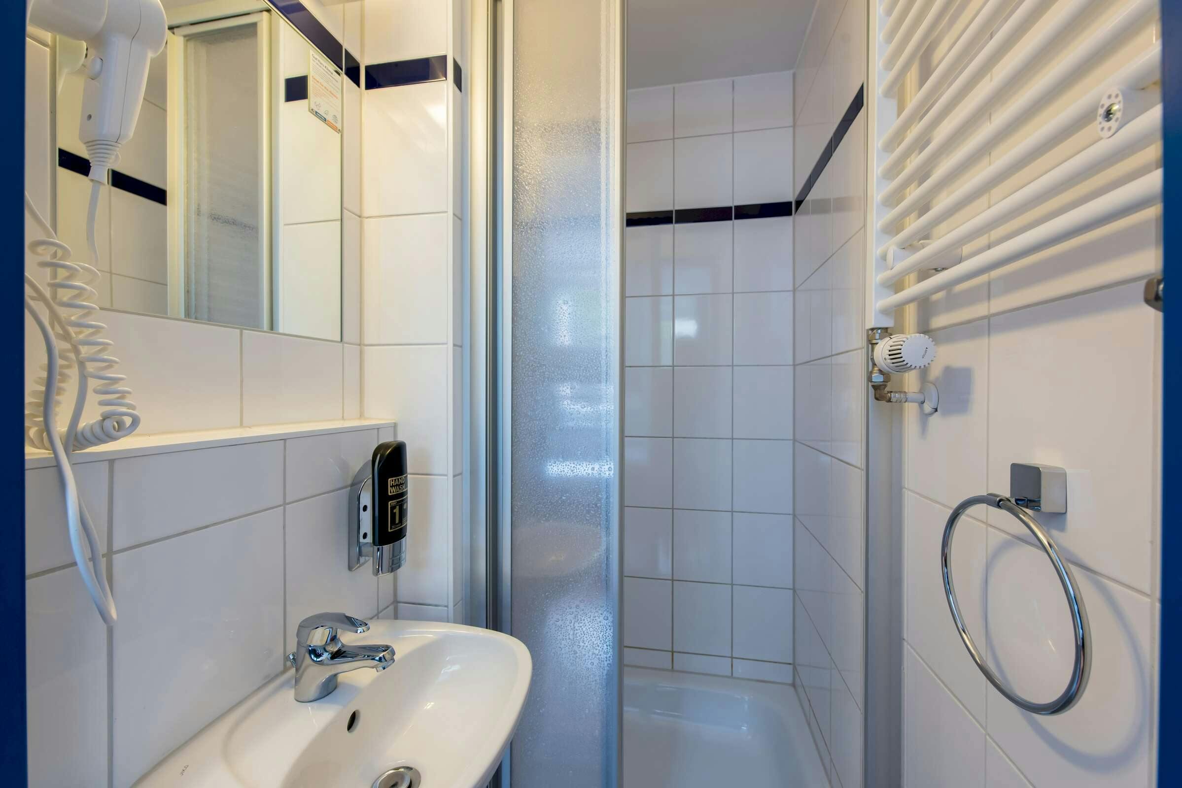 Hotel a&o Berlin Mitte photo 4