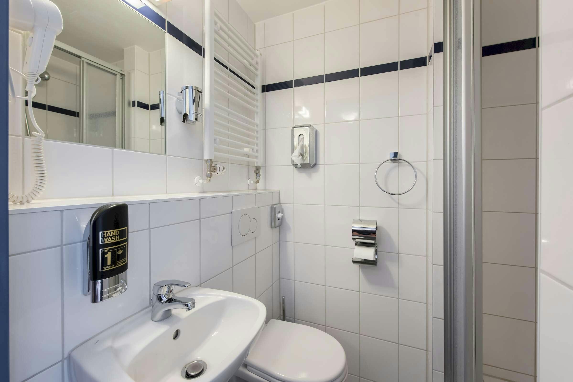 Hotel a&o Berlin Mitte photo 3