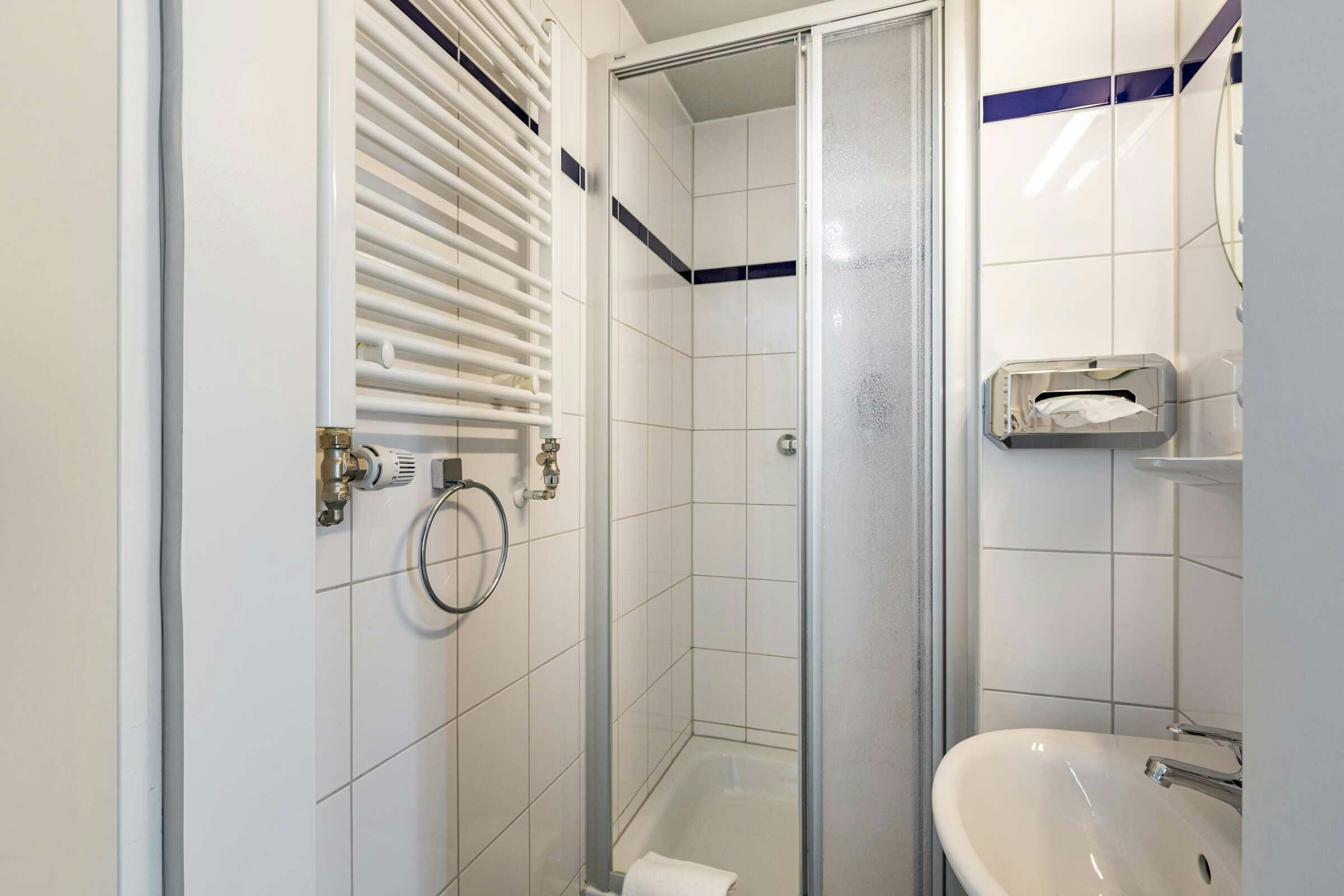 Hotel a&o Aachen Hauptbahnhof photo 4