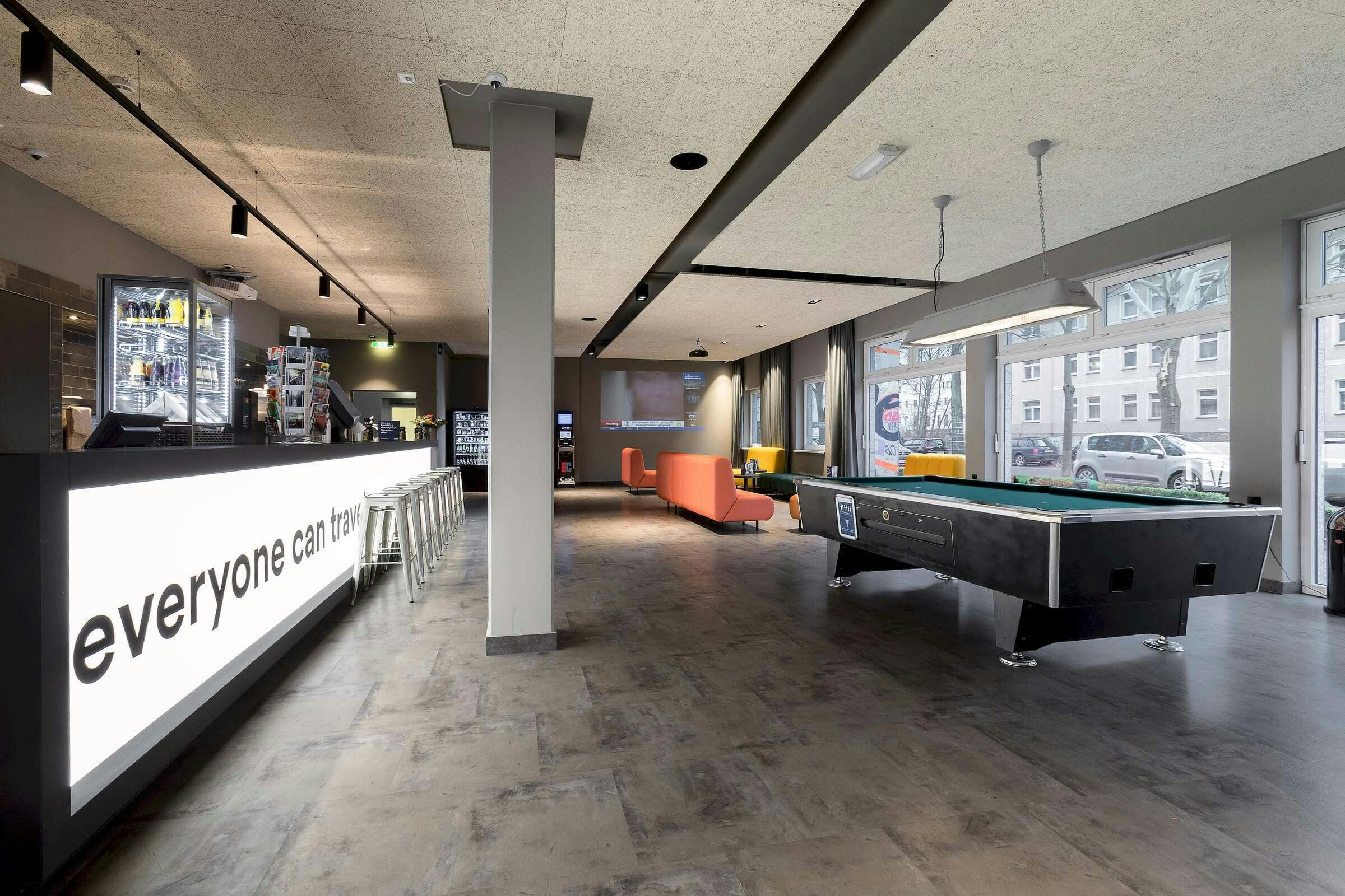 Hotel a&o Berlin Hauptbahnhof photo 1
