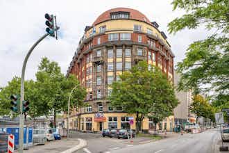 Hotel a&o Hamburg Hauptbahnhof photo 3
