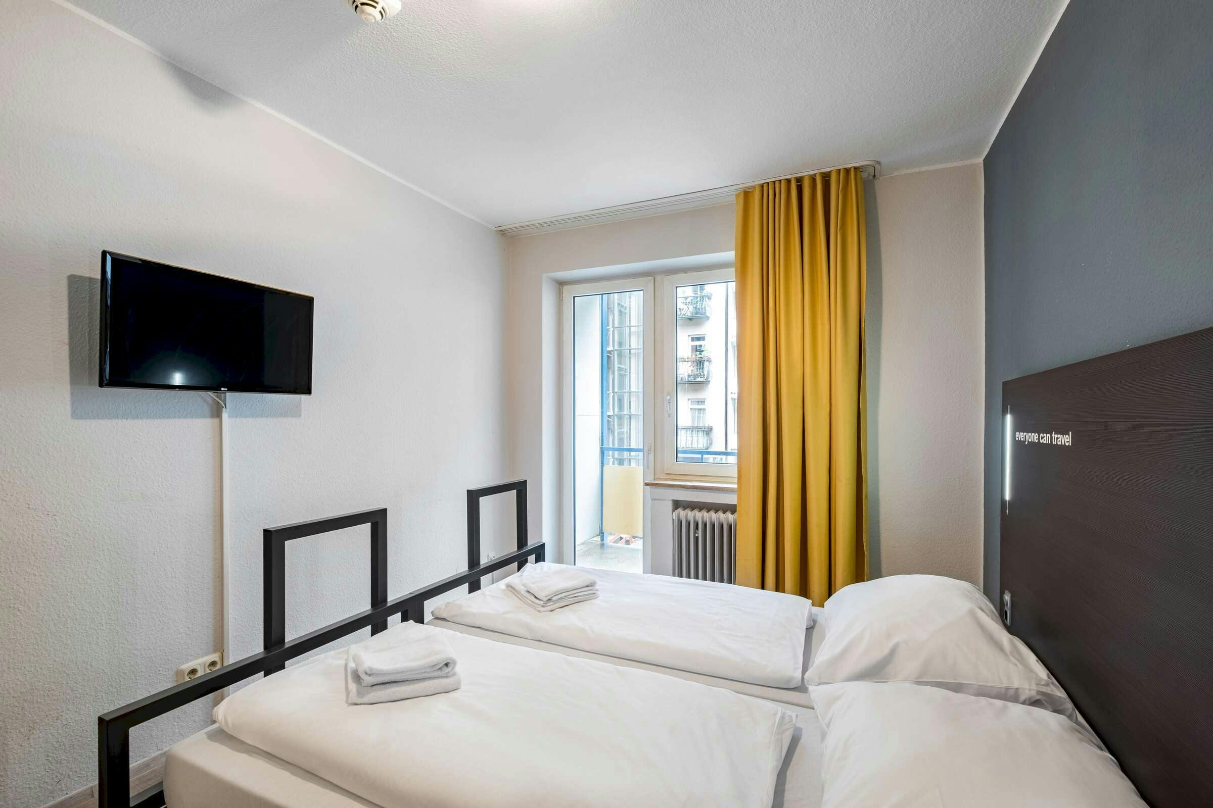 Hotel a&o München Hauptbahnhof photo 2