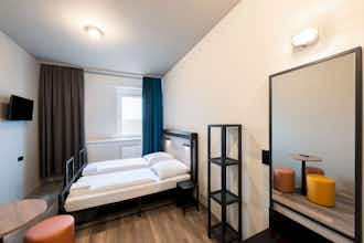 Hotel a&o Stuttgart City photo 5