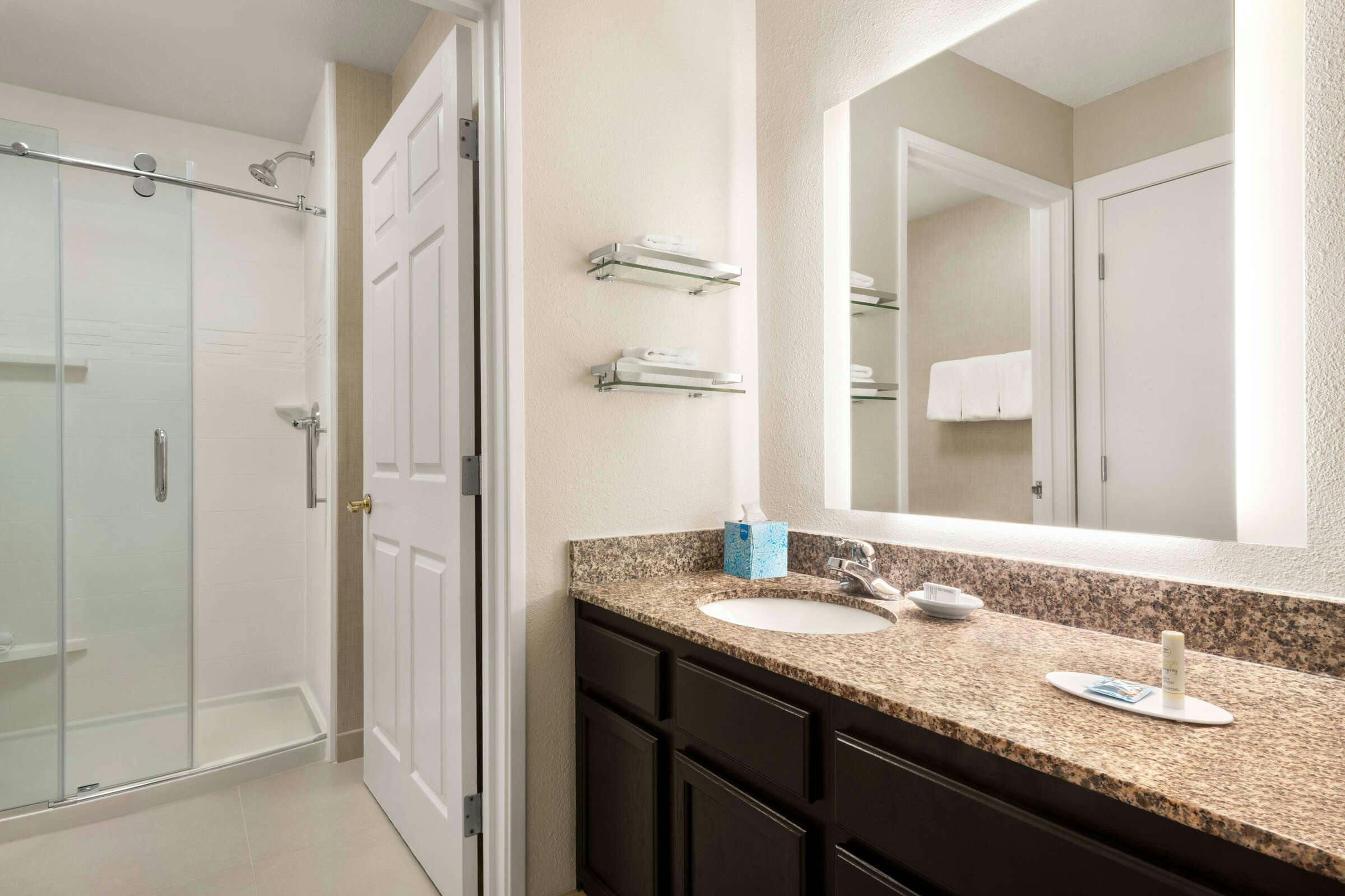 Hotel Residence Inn by Marriott Kansas City Independence photo 5