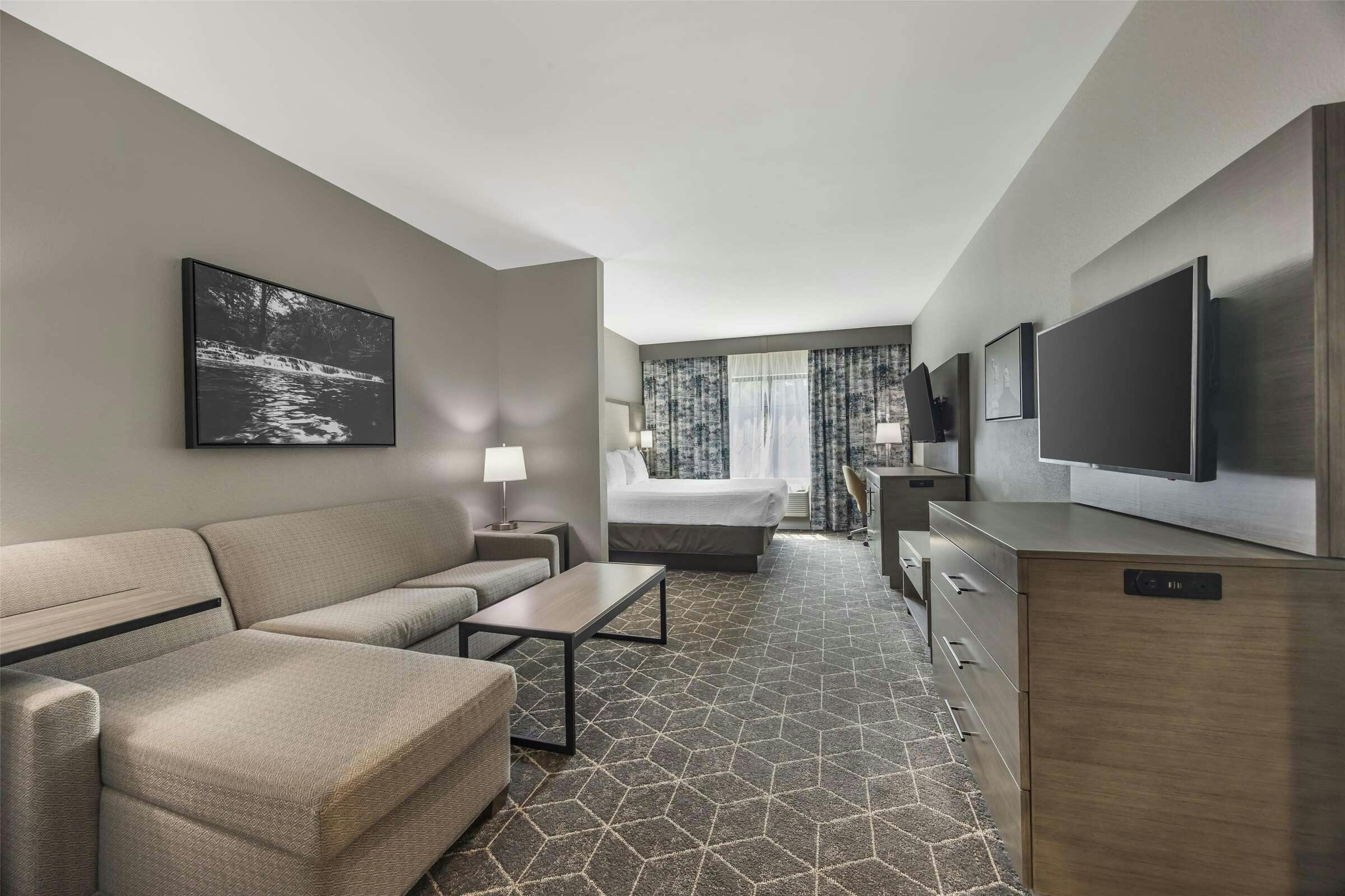 Hotel Best Western Plus Lawrenceburg photo 2