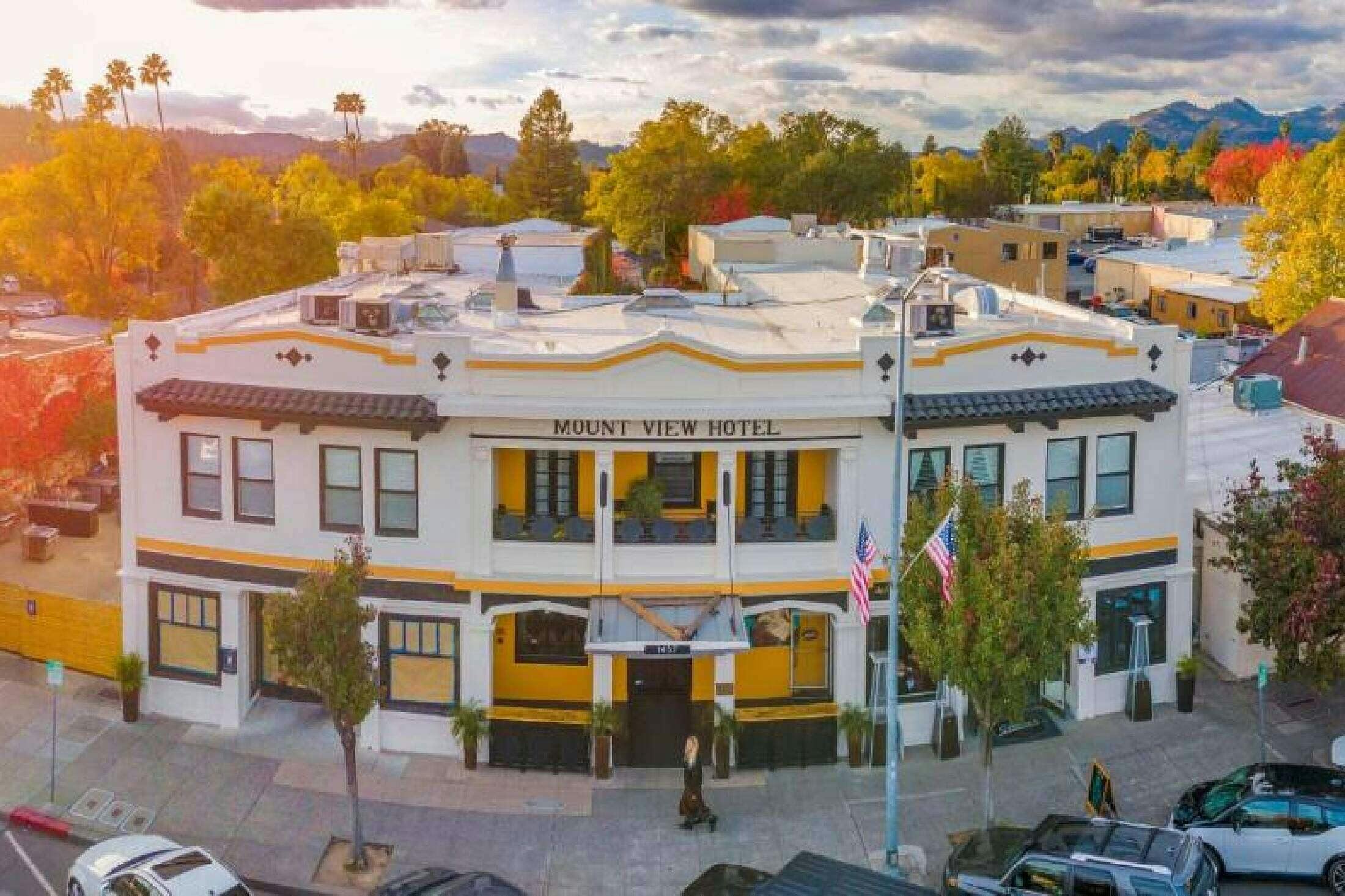 Mount View Hotel & Spa