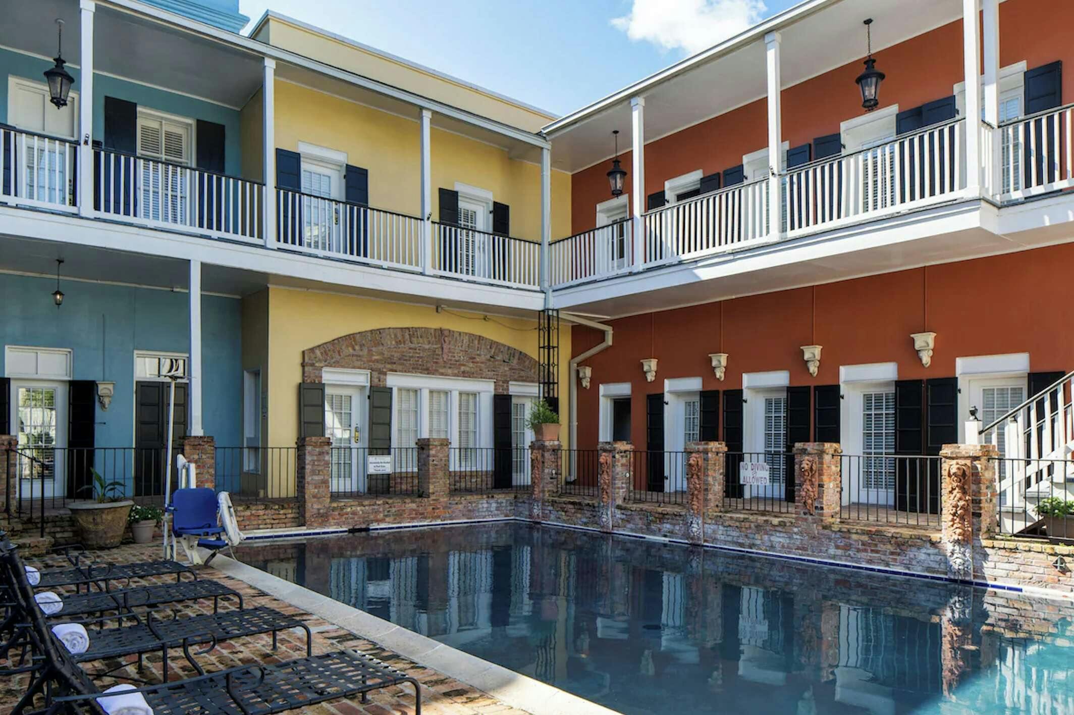 Hotel New Orleans Courtyard Hotel photo 2