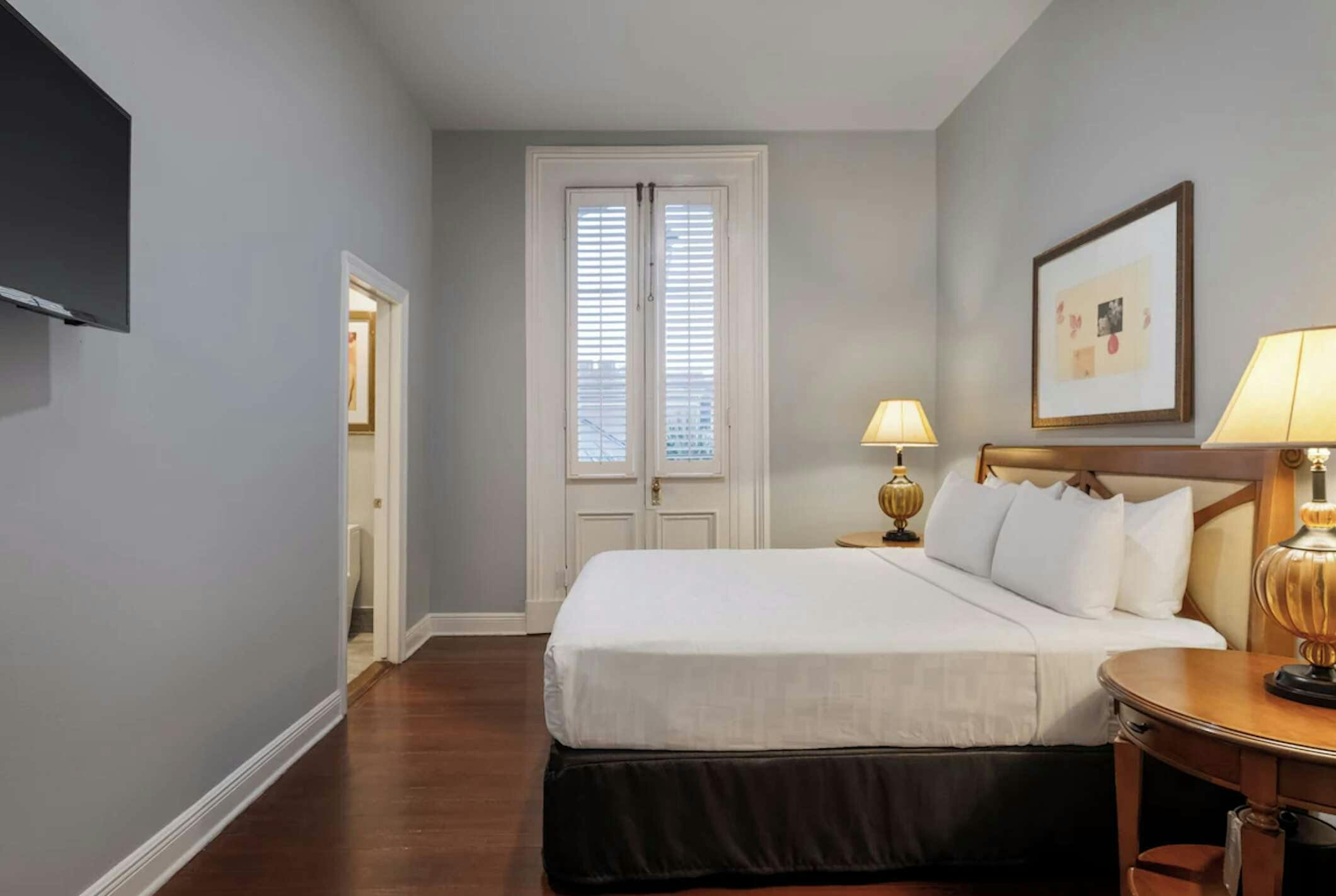 Hotel French Quarter Courtyard Hotel and Suites photo 3