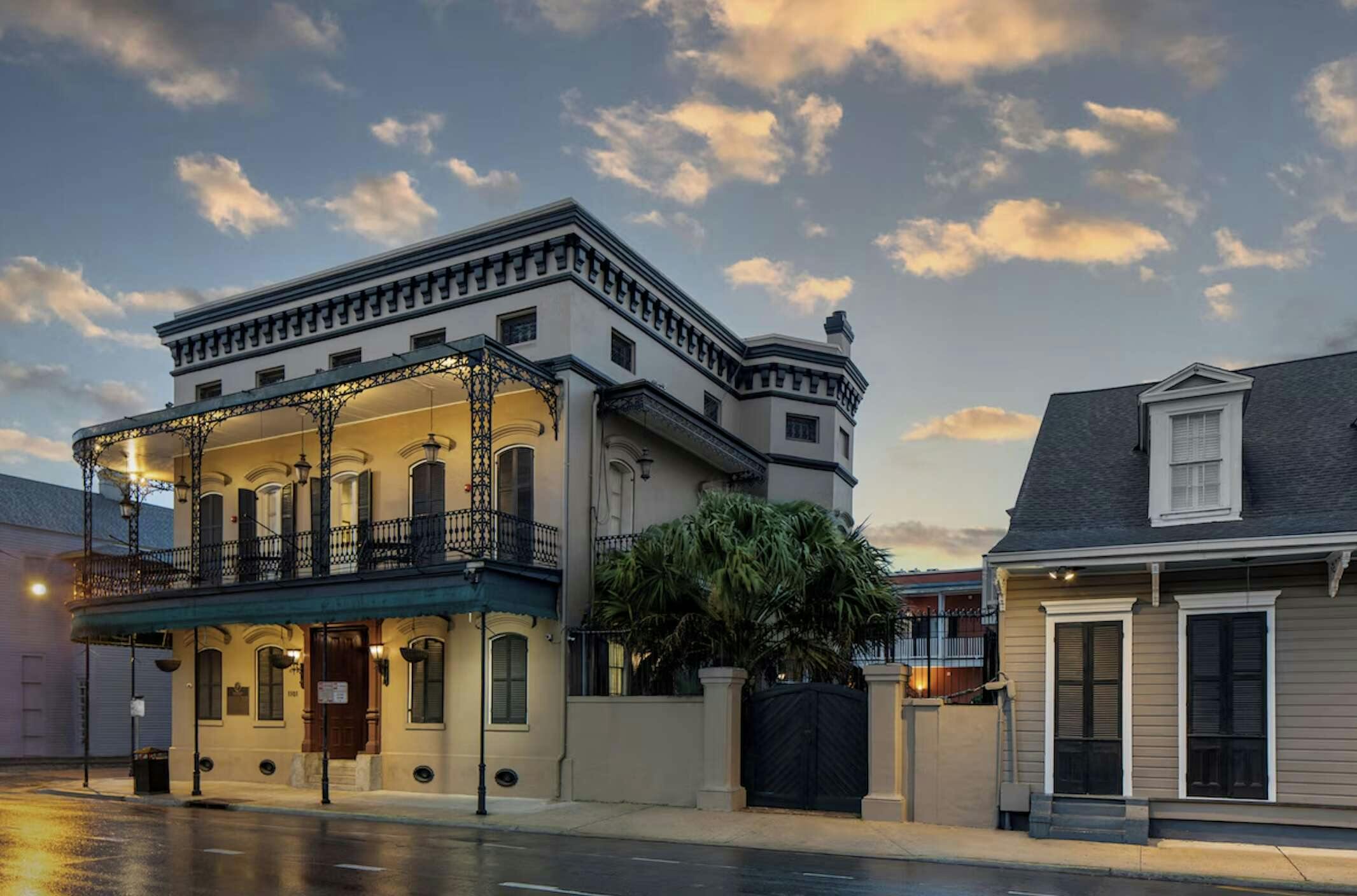 French Quarter Courtyard Hotel and Suites