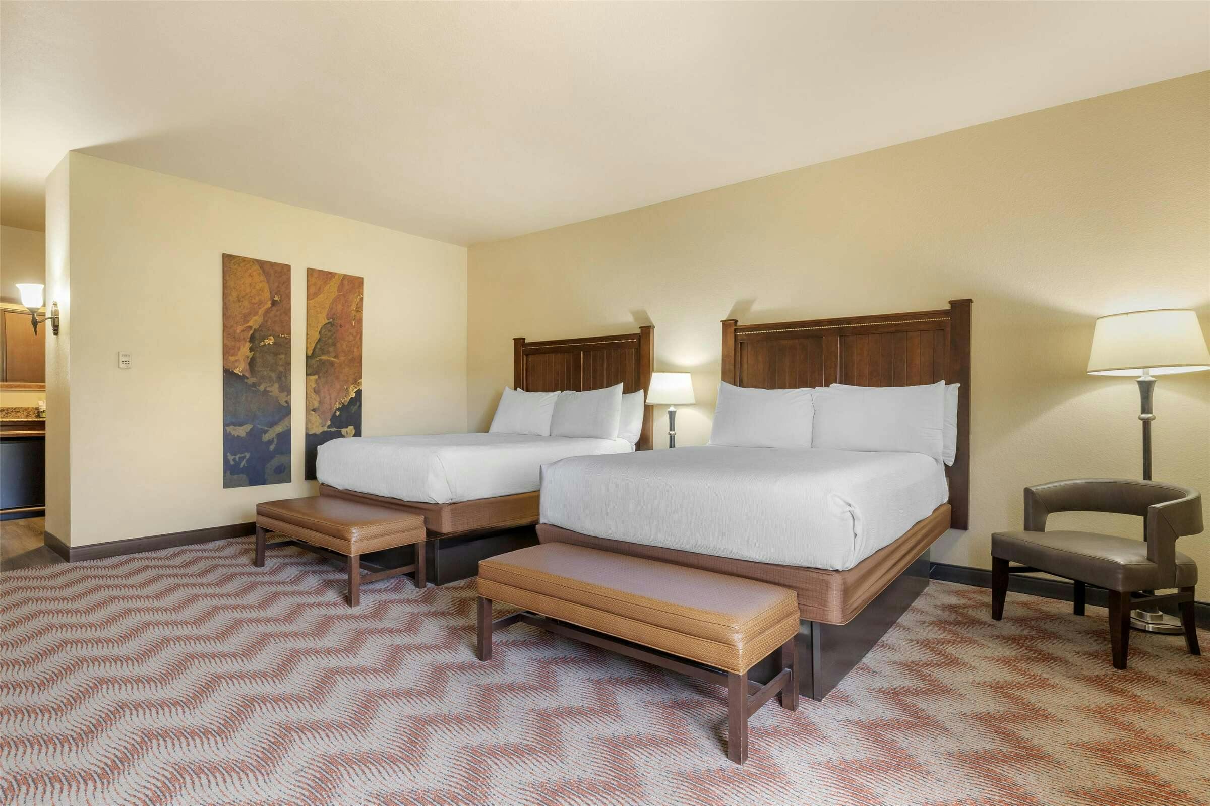 Hotel Best Western Plus Cimarron Hotel & Suites photo 2