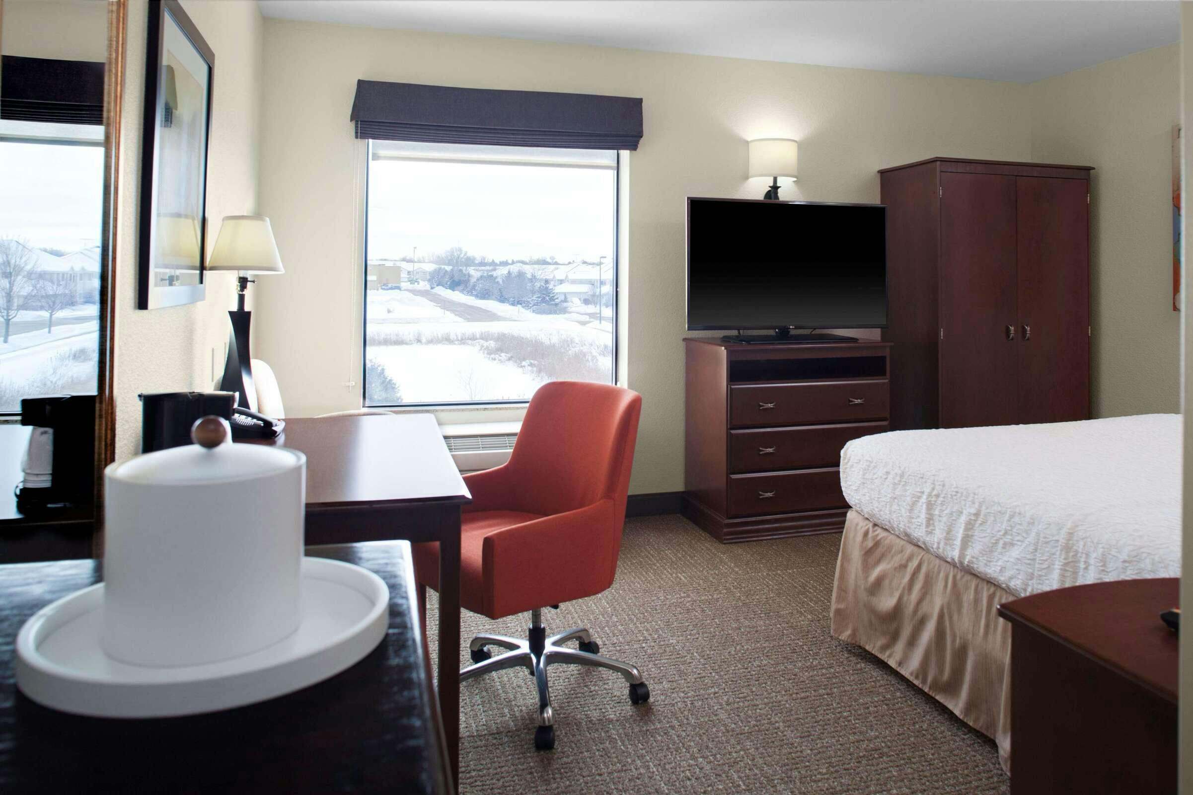 Hotel Hampton Inn Elkhorn Lake Geneva Area photo 4
