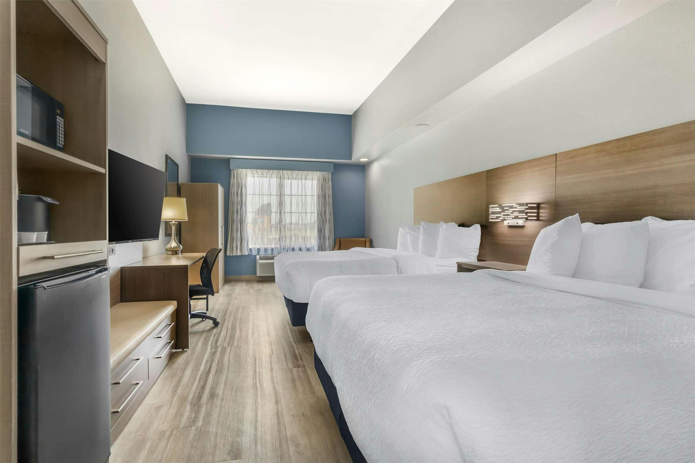 Hotel Best Western Plus Fort Worth Forest Hill Inn & Suites photo 5