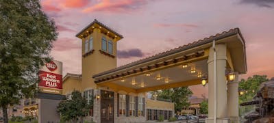 Best Western Plus Greenwell Inn