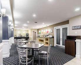 Hotel Rodeway Inn & Suites Williamsburg Central photo 5