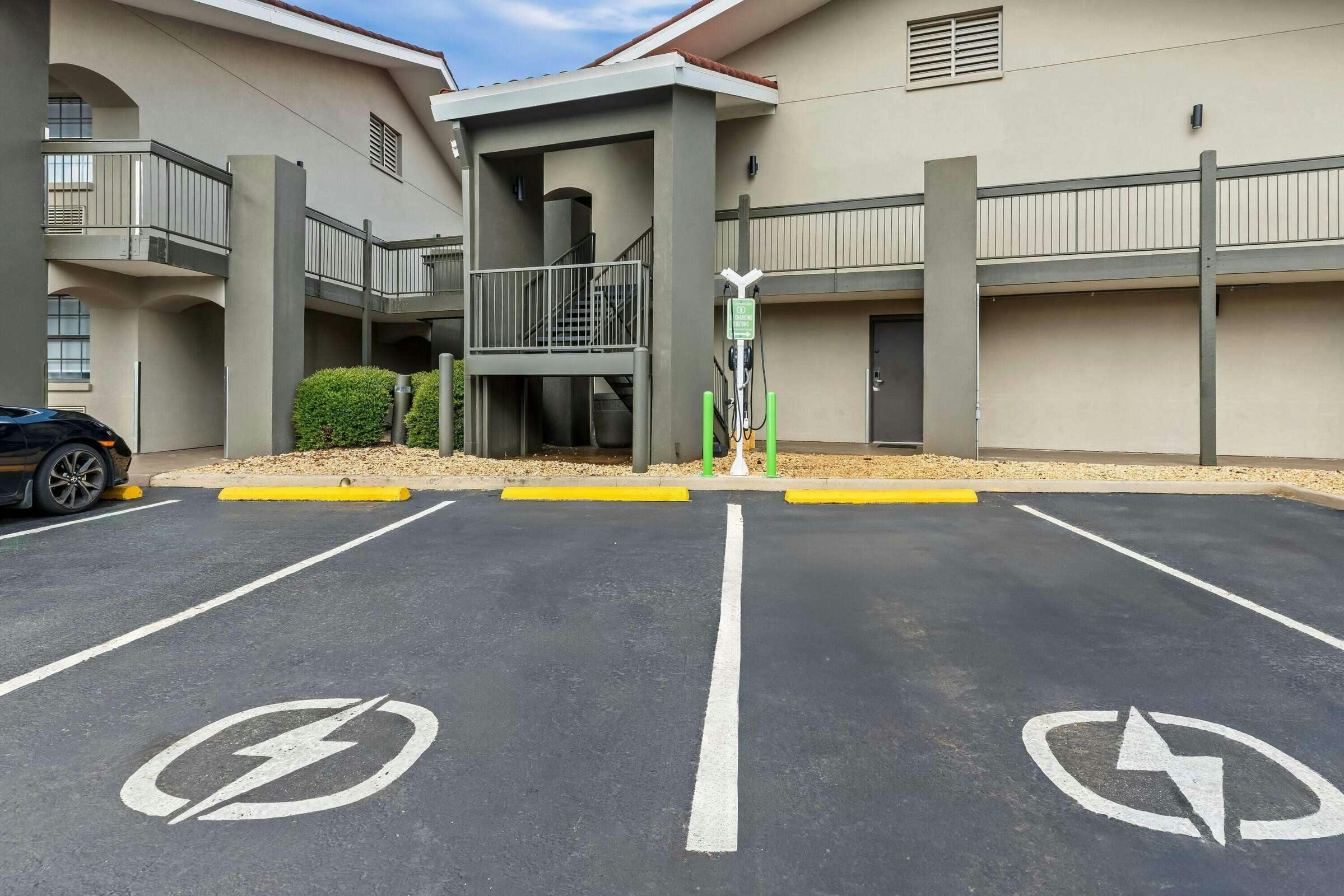 Hotel La Quinta Inn Research Park photo 2
