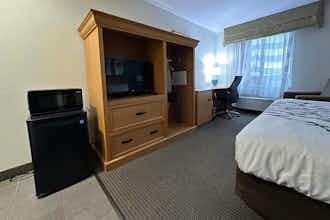 Hotel Baymont by Wyndham Slidell photo 5
