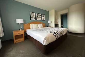 Hotel Baymont by Wyndham Slidell photo 2
